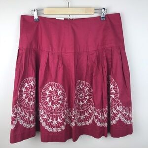 JC Penney Work to Weekend Embroidered Cranberry Red Skirt Size 16 NEW